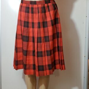 Ariel Crowne, Women's Red and Black Tartan Plaid Skirt, Size 10, New